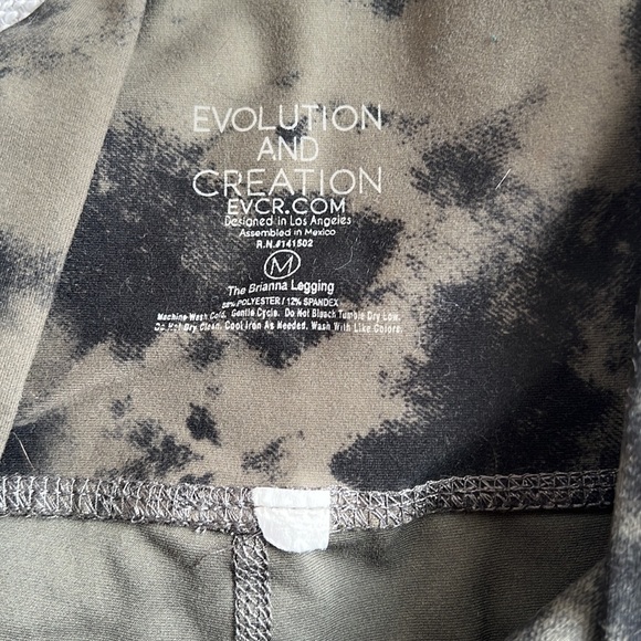 Evolution & Creation Leggings - Picture 6 of 6